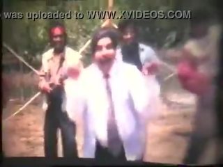 Bangladeshi 女優 b grade vid ビデオ song ロマンス スキャンダル