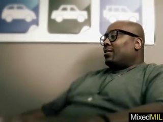 Inter-racial porcas vídeo com negra pila garanhão foda incrível milf (abigale johnson) video-30