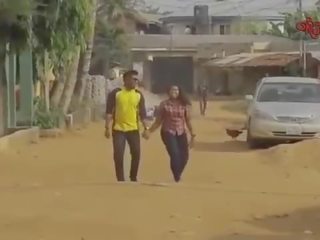 Африка nigeria kaduna момиче отчаян към мръсен видео